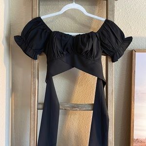 Black crop top